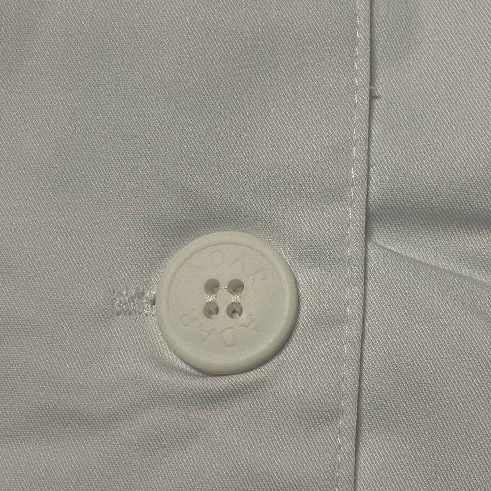 White Button-Up Lab Coat - Picture 6 of 8